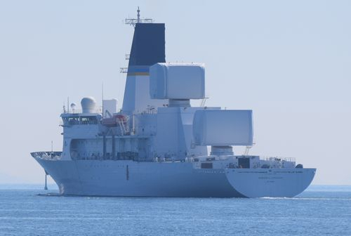 瀬戸内の島から : 米海軍ハワード・O・ローレンツェン (ミサイル追跡艦)